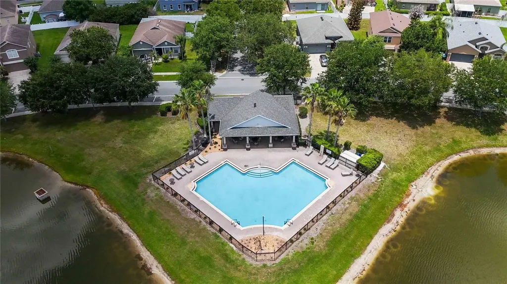 2015 Beacon Landing Circle Orlando FL 32824