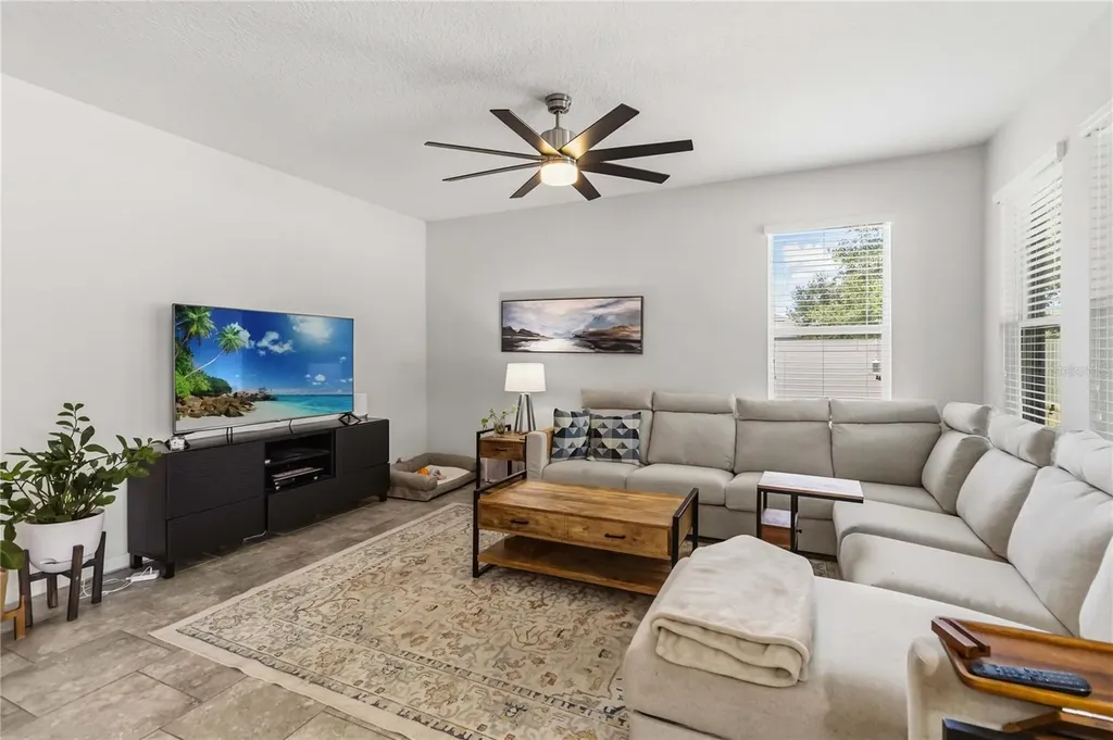 2015 Beacon Landing Circle Orlando FL 32824