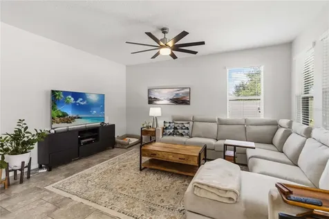 2015 Beacon Landing Circle Orlando FL 32824
