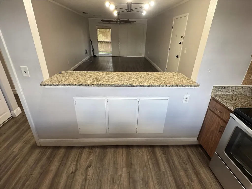 8601 Huron Court Tampa FL 33614