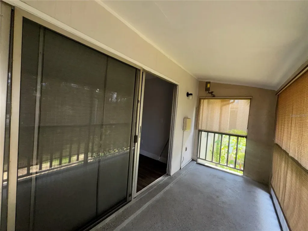 8601 Huron Court Tampa FL 33614