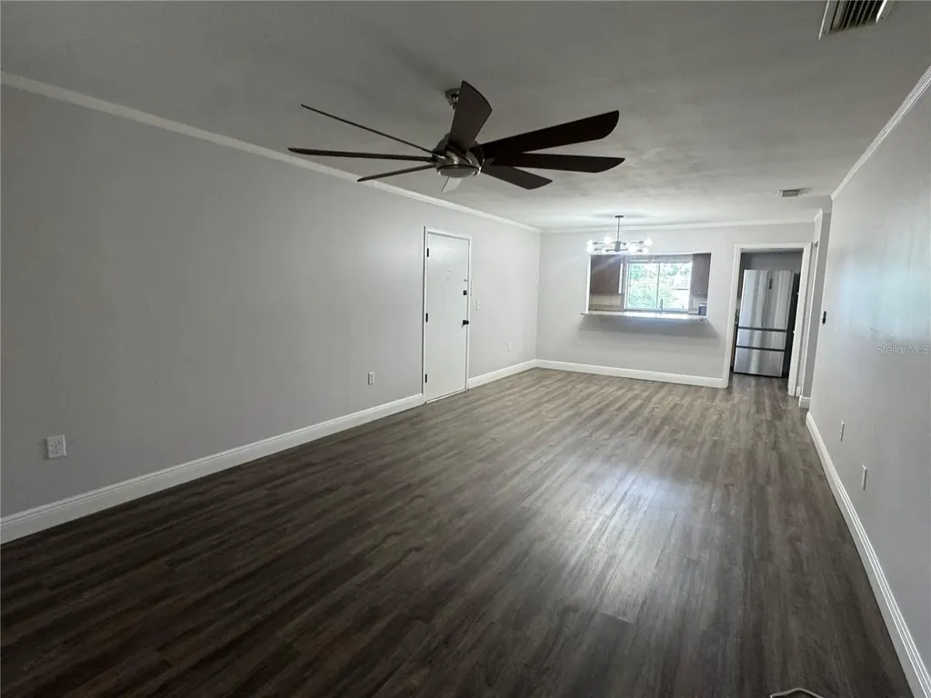 8601 Huron Court Tampa FL 33614