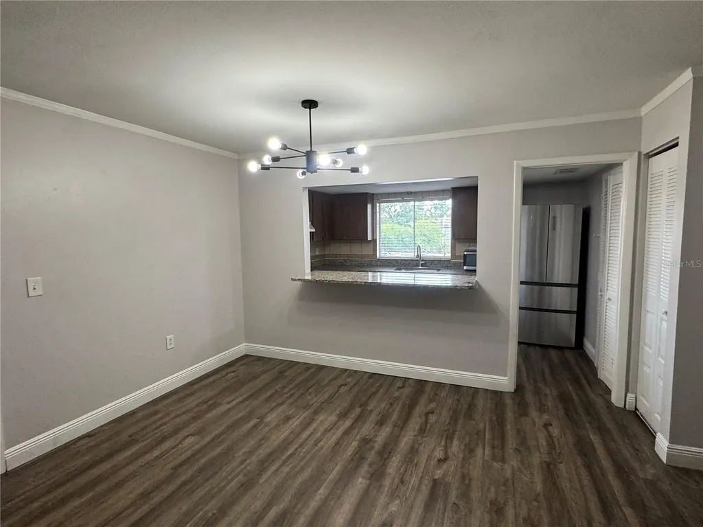 8601 Huron Court Tampa FL 33614