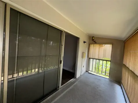 8601 Huron Court Tampa FL 33614