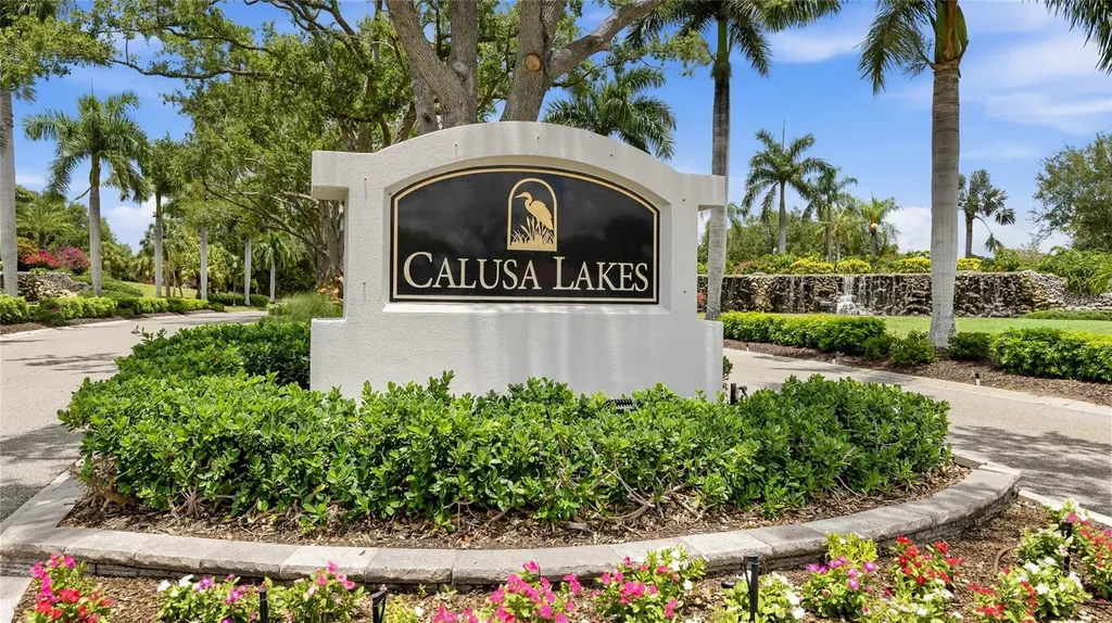 2102 Calusa Lakes Boulevard Nokomis FL 34275