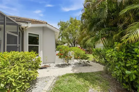 2102 Calusa Lakes Boulevard Nokomis FL 34275