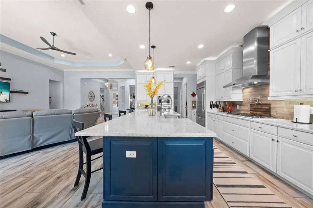 12735 Banting Terrace Orlando FL 32827
