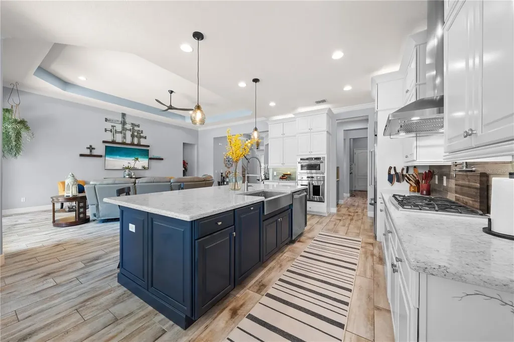12735 Banting Terrace Orlando FL 32827