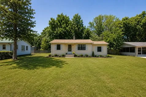 6281 SE Hames Road Belleview FL 34420