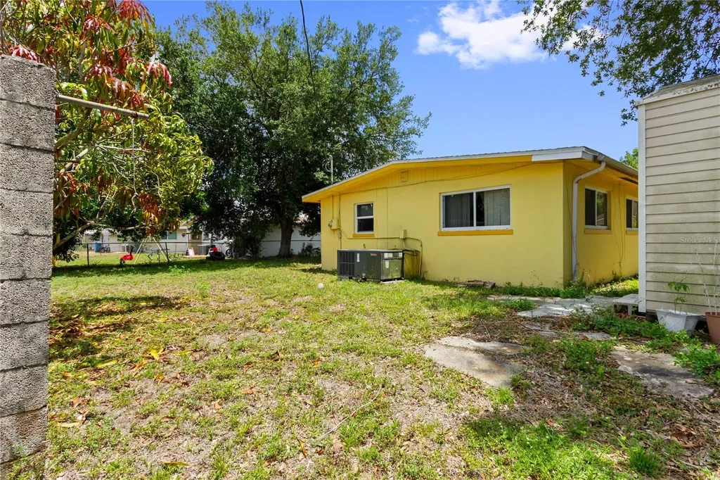 3741 Bell Street Fort Myers FL 33916