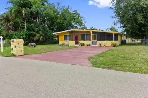 3741 Bell Street Fort Myers FL 33916