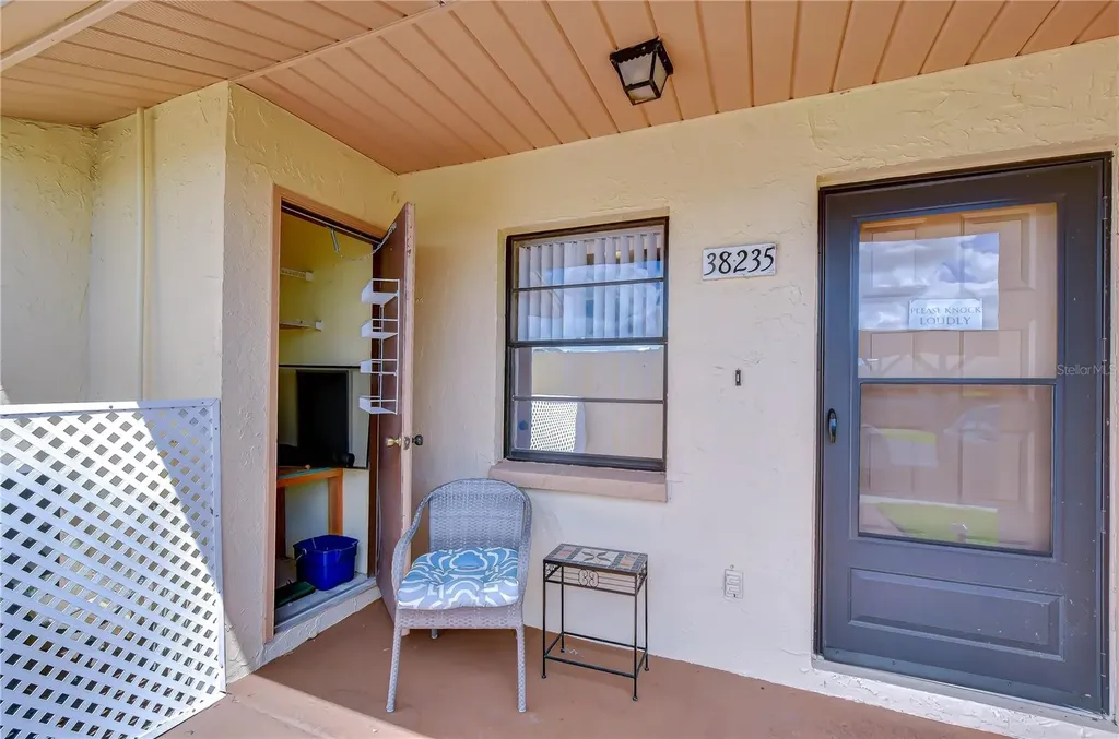 38235 Boxwood Drive Zephyrhills FL 33542