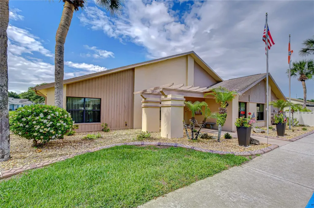 38235 Boxwood Drive Zephyrhills FL 33542