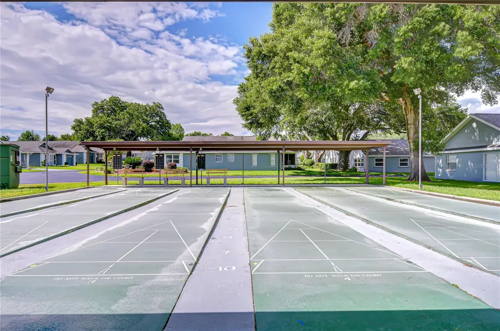 38235 Boxwood Drive Zephyrhills FL 33542