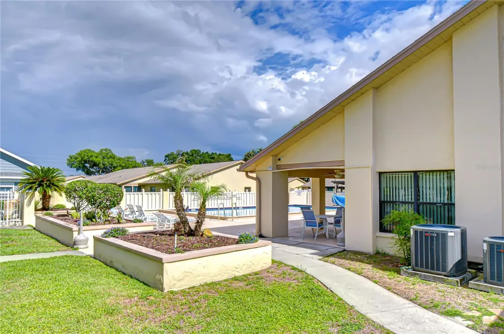 38235 Boxwood Drive Zephyrhills FL 33542