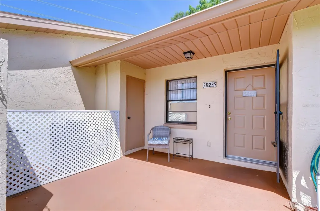 38235 Boxwood Drive Zephyrhills FL 33542