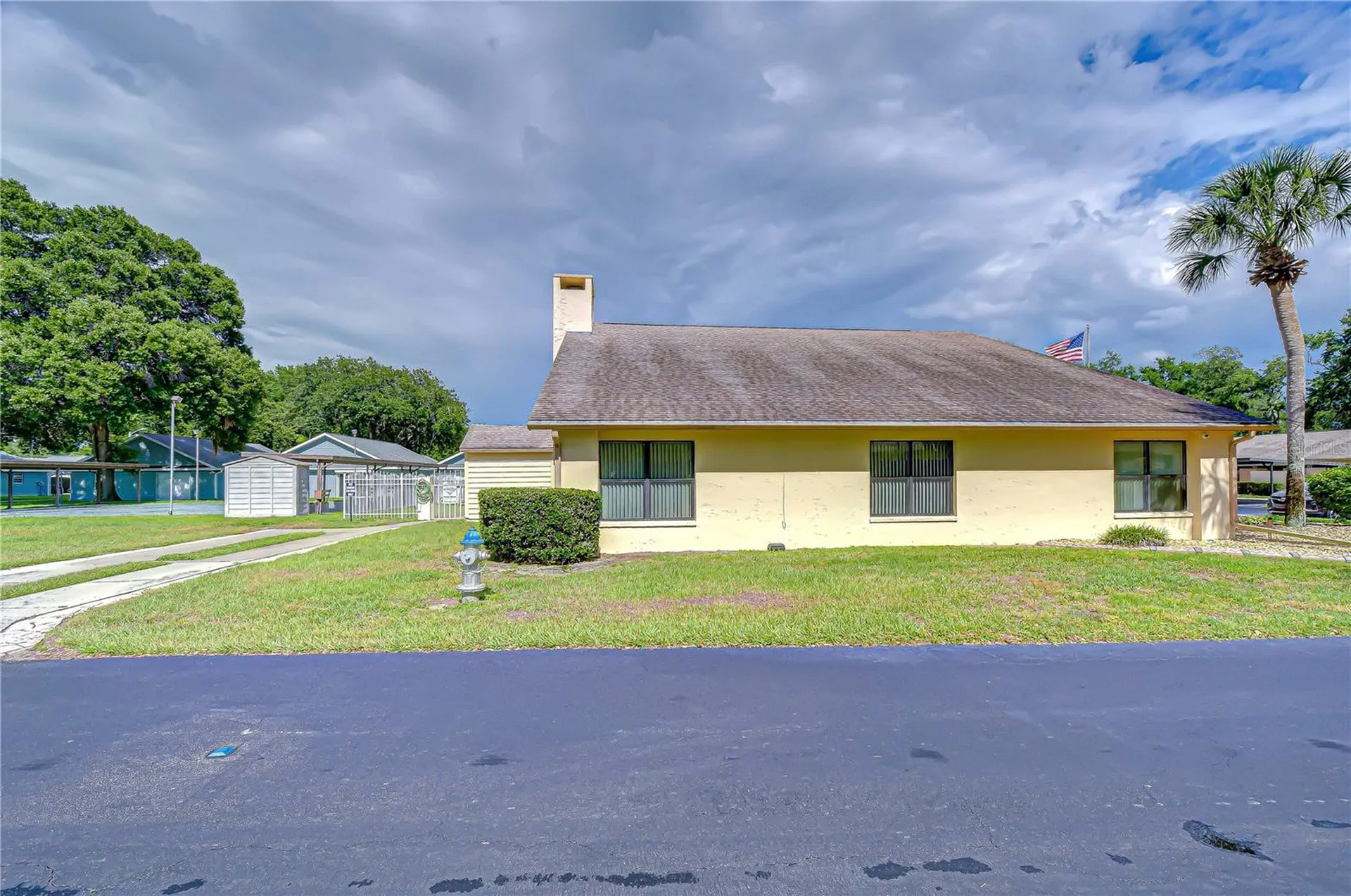 38235 Boxwood Drive Zephyrhills FL 33542