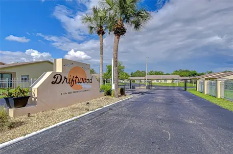 38235 Boxwood Drive Zephyrhills FL 33542