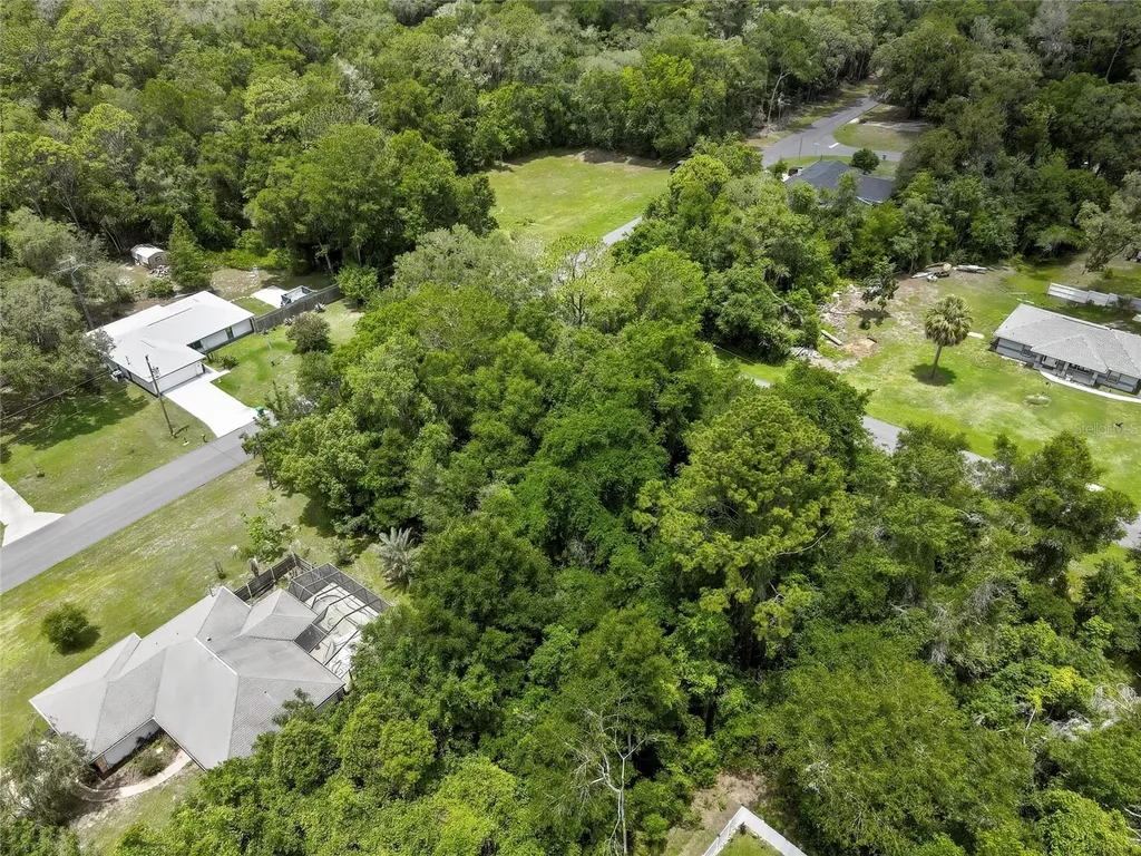 1074 W Maximilian Place Citrus Springs FL 34434