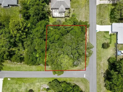 1074 W Maximilian Place Citrus Springs FL 34434