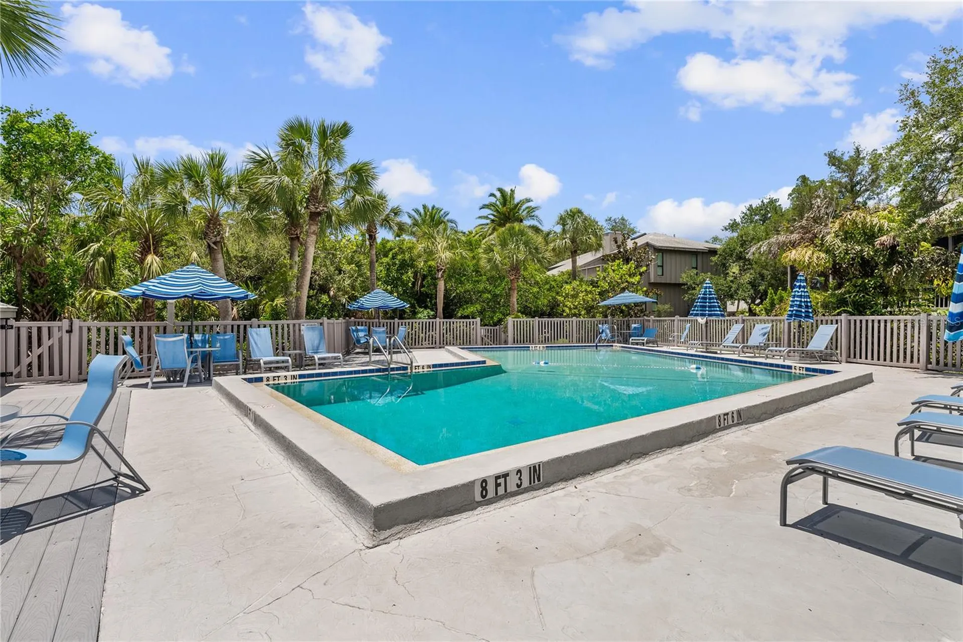 1475 Landings Circle Sarasota FL 34231