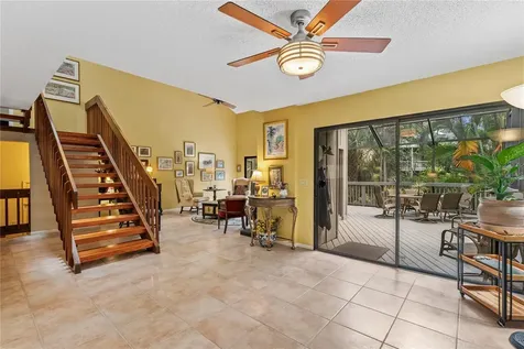 1475 Landings Circle Sarasota FL 34231