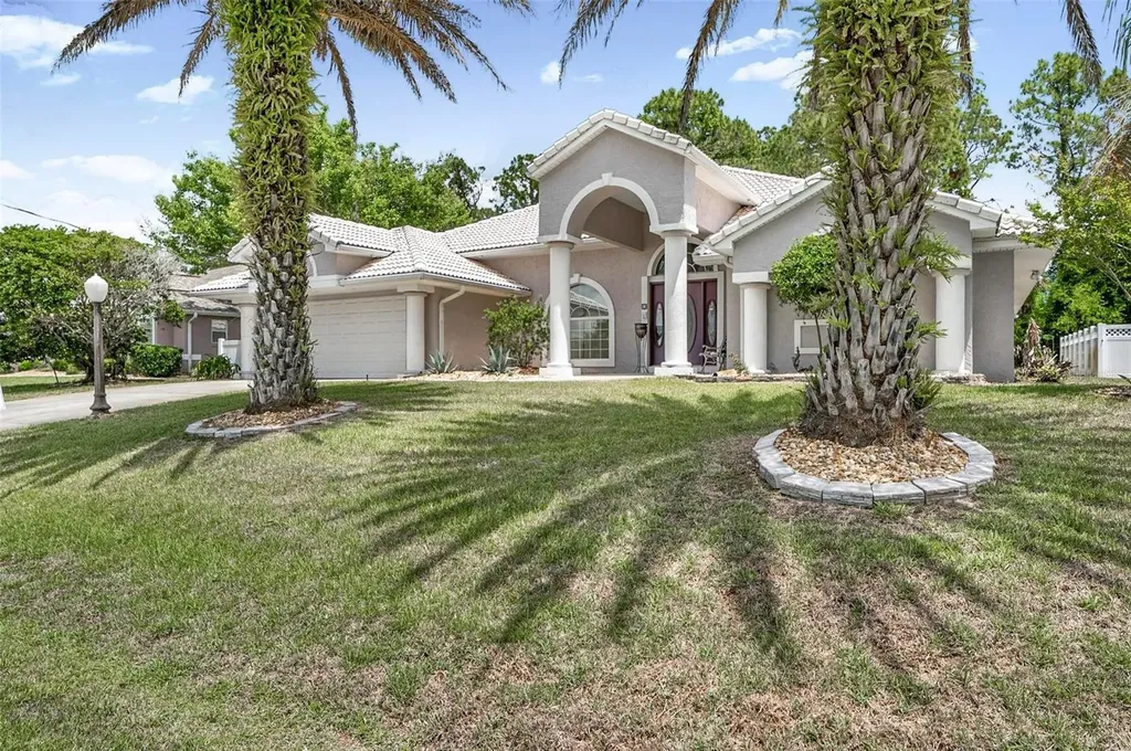 20 Woodford Lane Palm Coast FL 32164