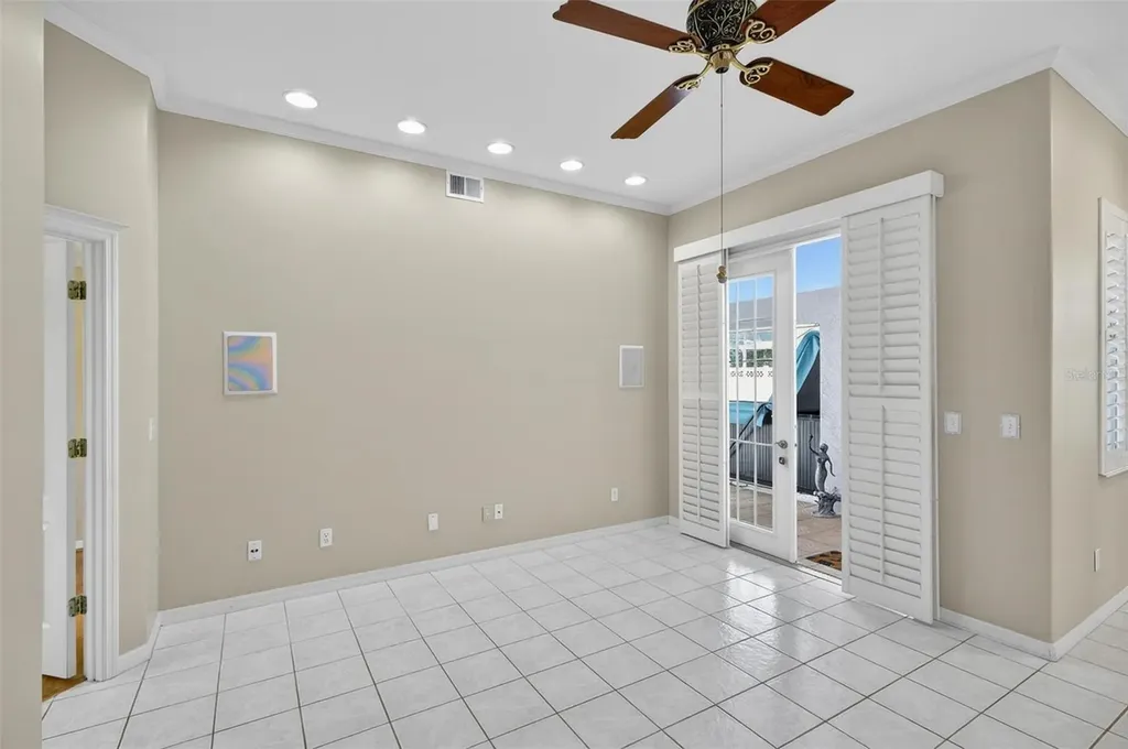 20 Woodford Lane Palm Coast FL 32164