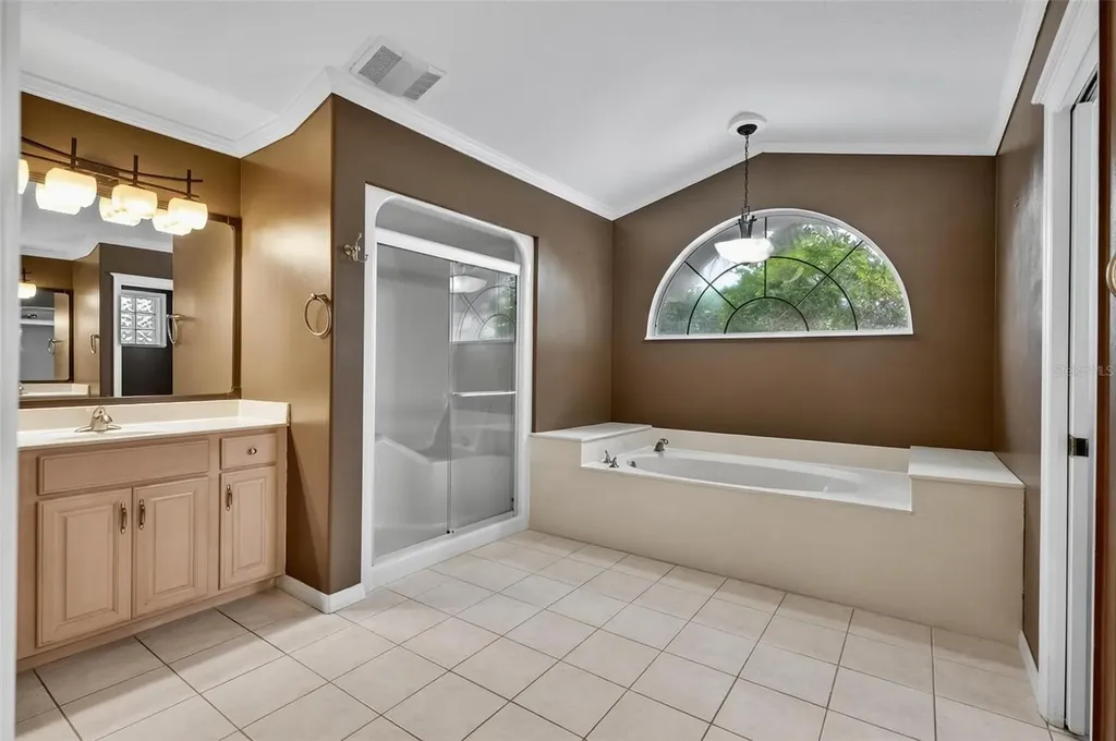 20 Woodford Lane Palm Coast FL 32164