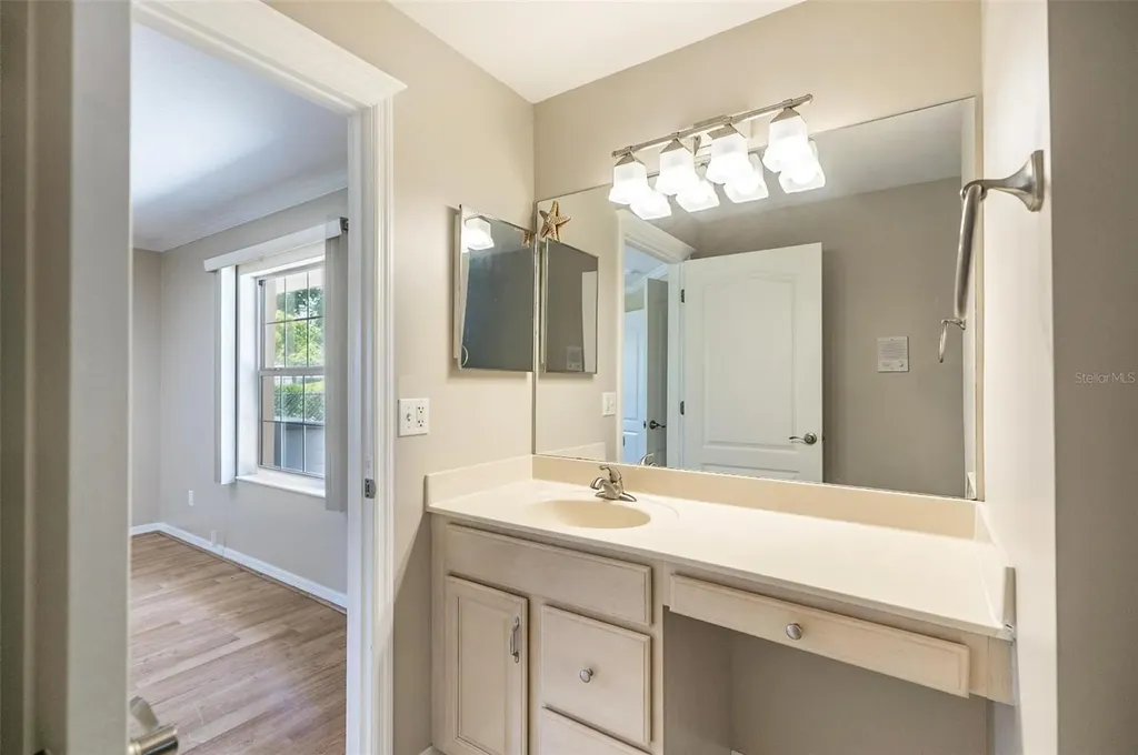 20 Woodford Lane Palm Coast FL 32164