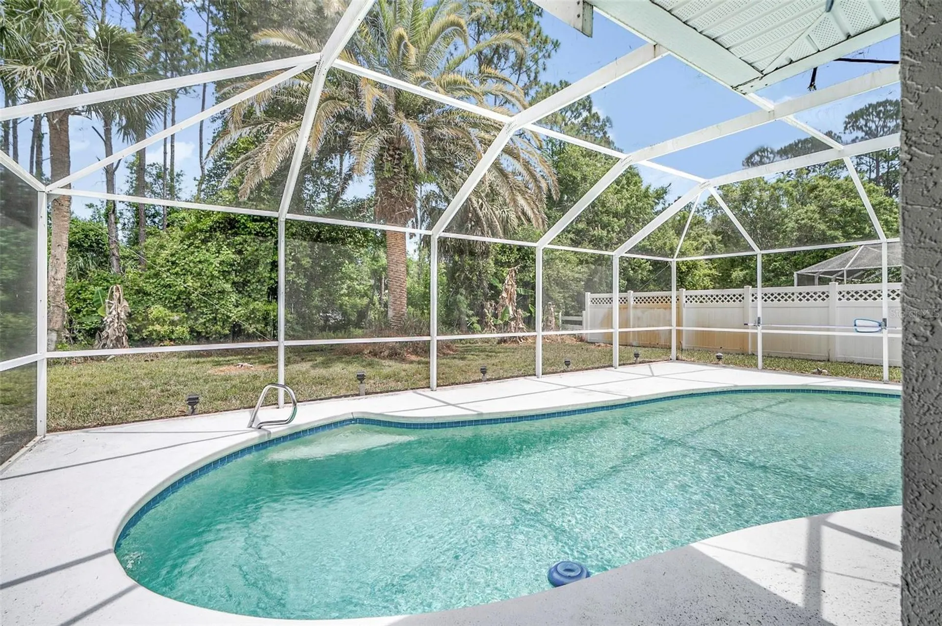 20 Woodford Lane Palm Coast FL 32164