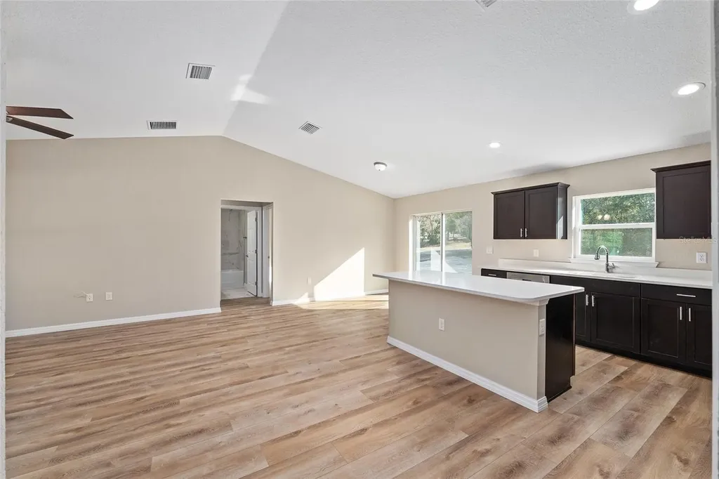 9299 N Hunter Way Dunnellon FL 34433