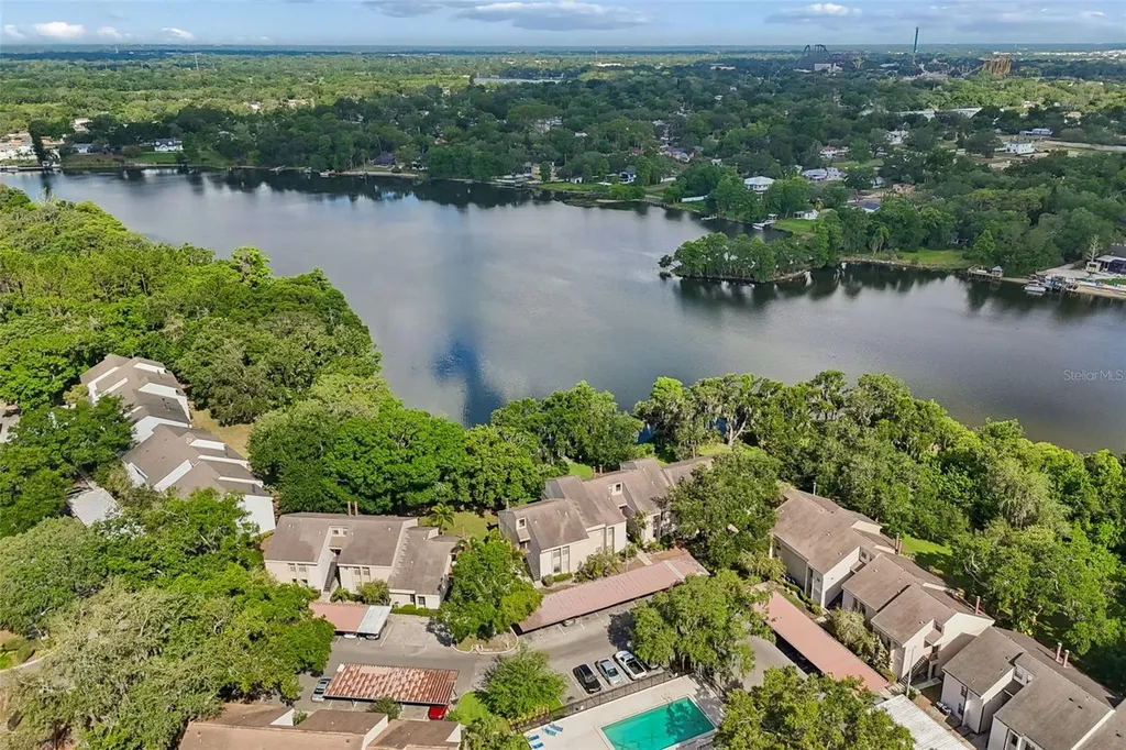 4745 Puritan Circle Tampa FL 33617