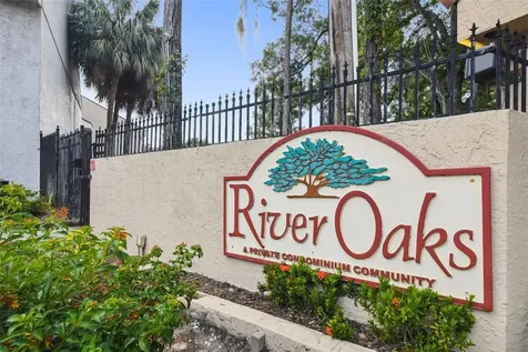 4745 Puritan Circle Tampa FL 33617