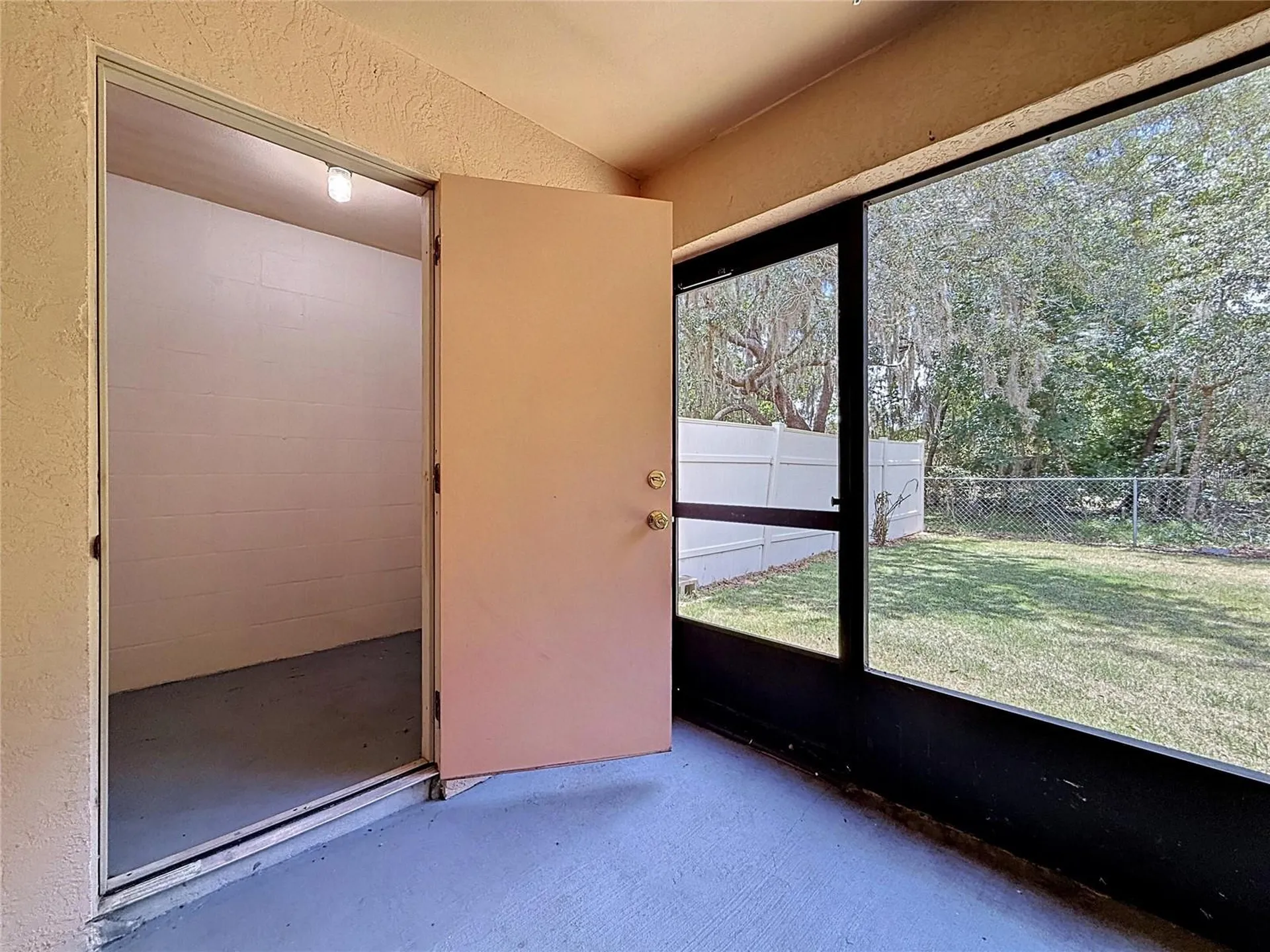 3228 Courtney Drive Lake Wales FL 33898