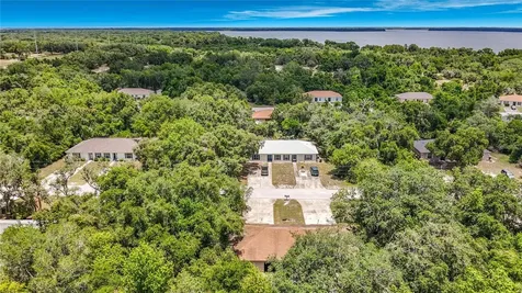3228 Courtney Drive Lake Wales FL 33898