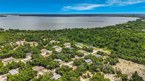 3228 Courtney Drive Lake Wales FL 33898