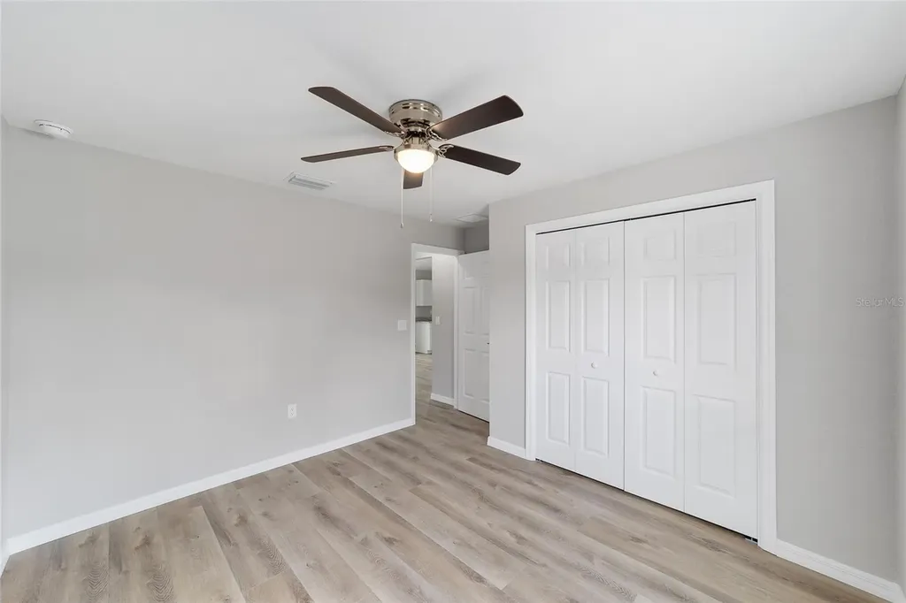 1736 W Hall Place Citrus Springs FL 34434