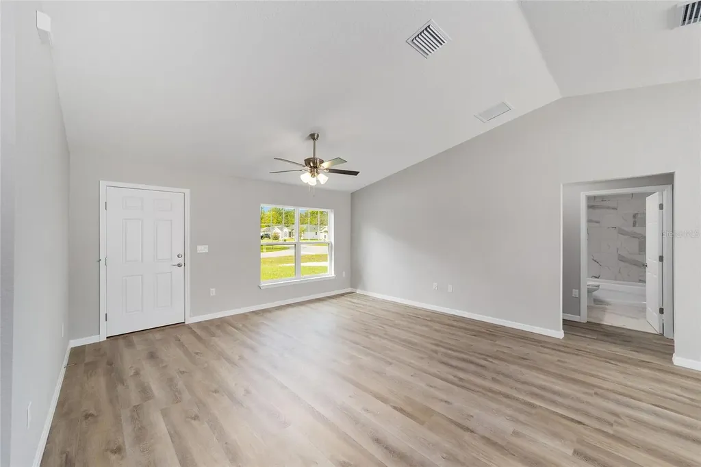 1736 W Hall Place Citrus Springs FL 34434