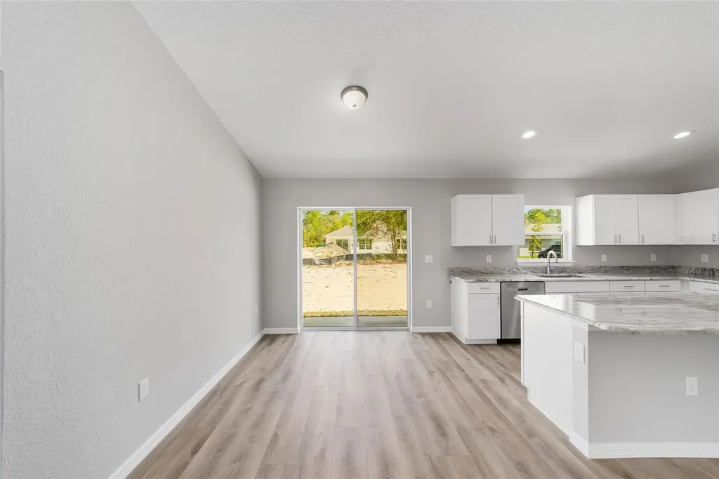 1736 W Hall Place Citrus Springs FL 34434