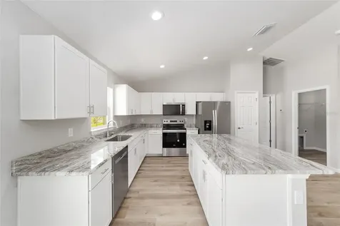 1736 W Hall Place Citrus Springs FL 34434