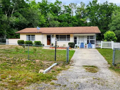 19729 SW Lark Drive Dunnellon FL 34431