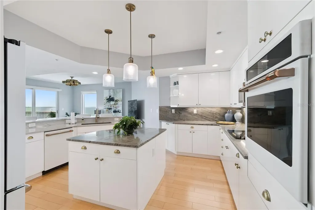 3507 Bayshore Boulevard Tampa FL 33629