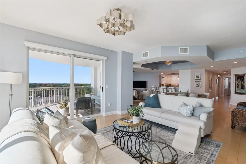 3507 Bayshore Boulevard Tampa FL 33629