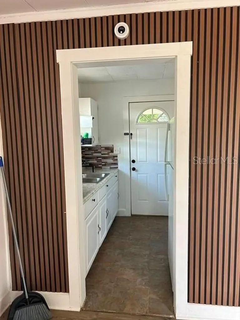 5426 8th Street Zephyrhills FL 33542