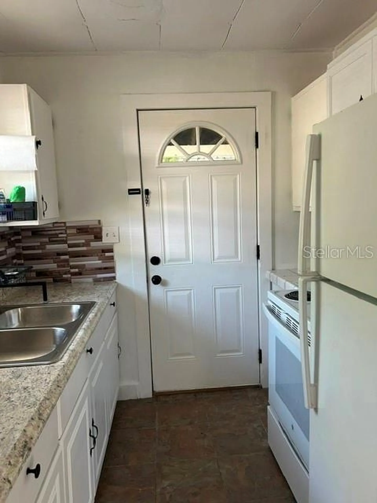 5426 8th Street Zephyrhills FL 33542