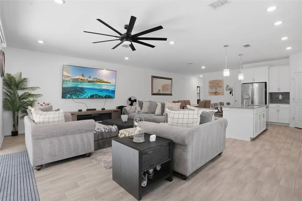 2942 Camden Way Davenport FL 33837
