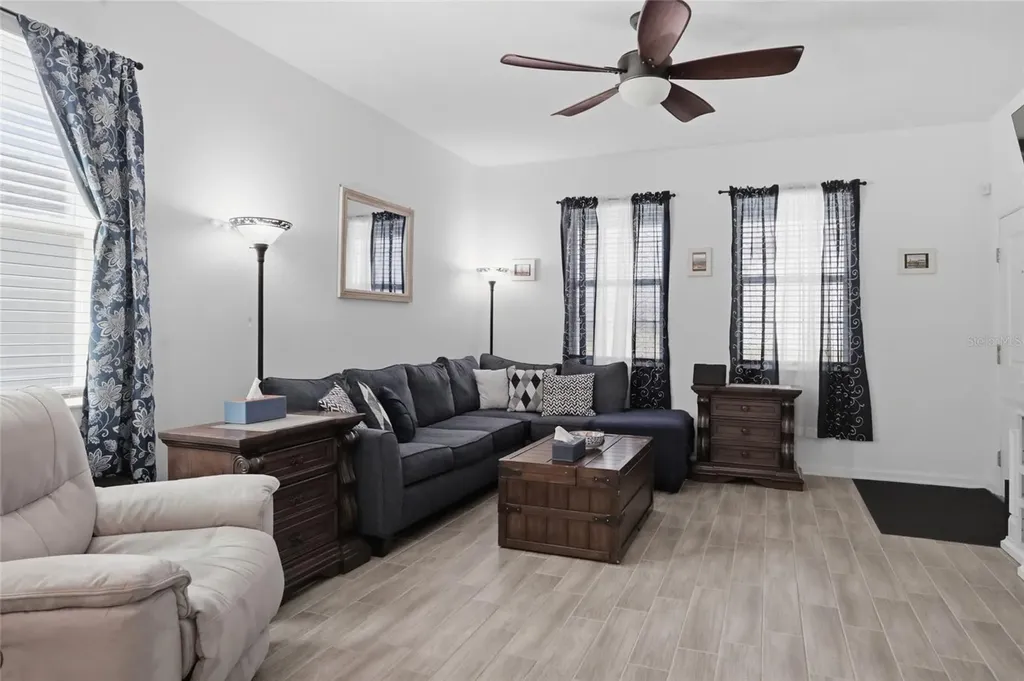 2942 Camden Way Davenport FL 33837