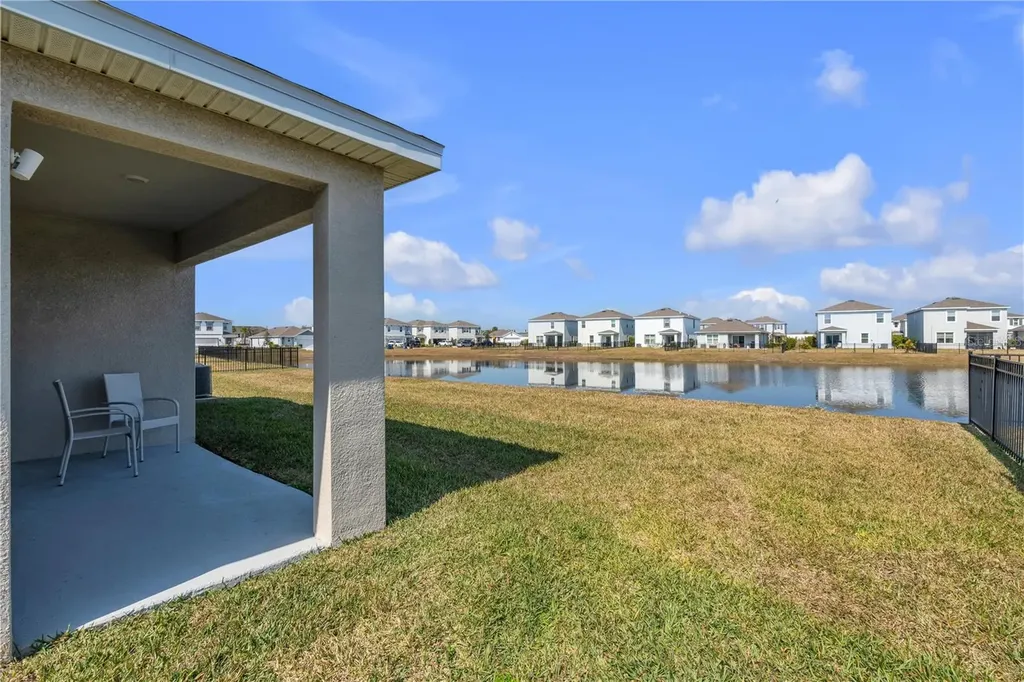16905 Yard Spring Drive Bradenton FL 34211