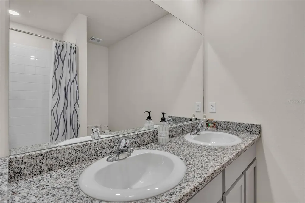 16905 Yard Spring Drive Bradenton FL 34211